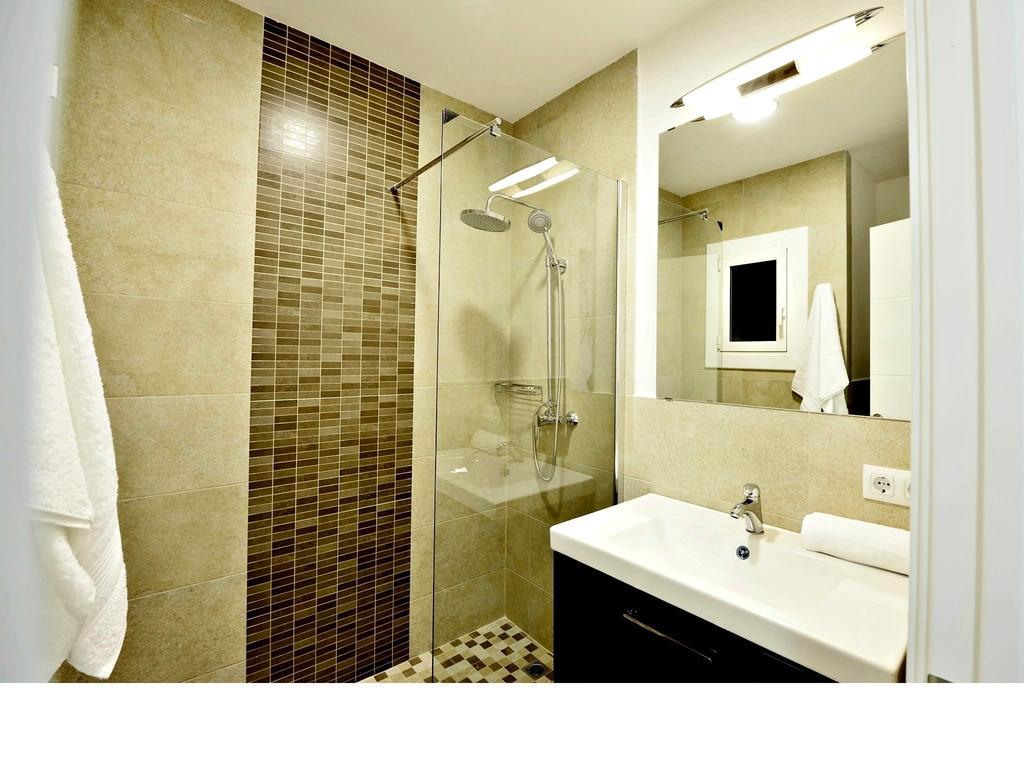 Nim Sagrada Familia 2 Apartment Barcelona Bilik gambar